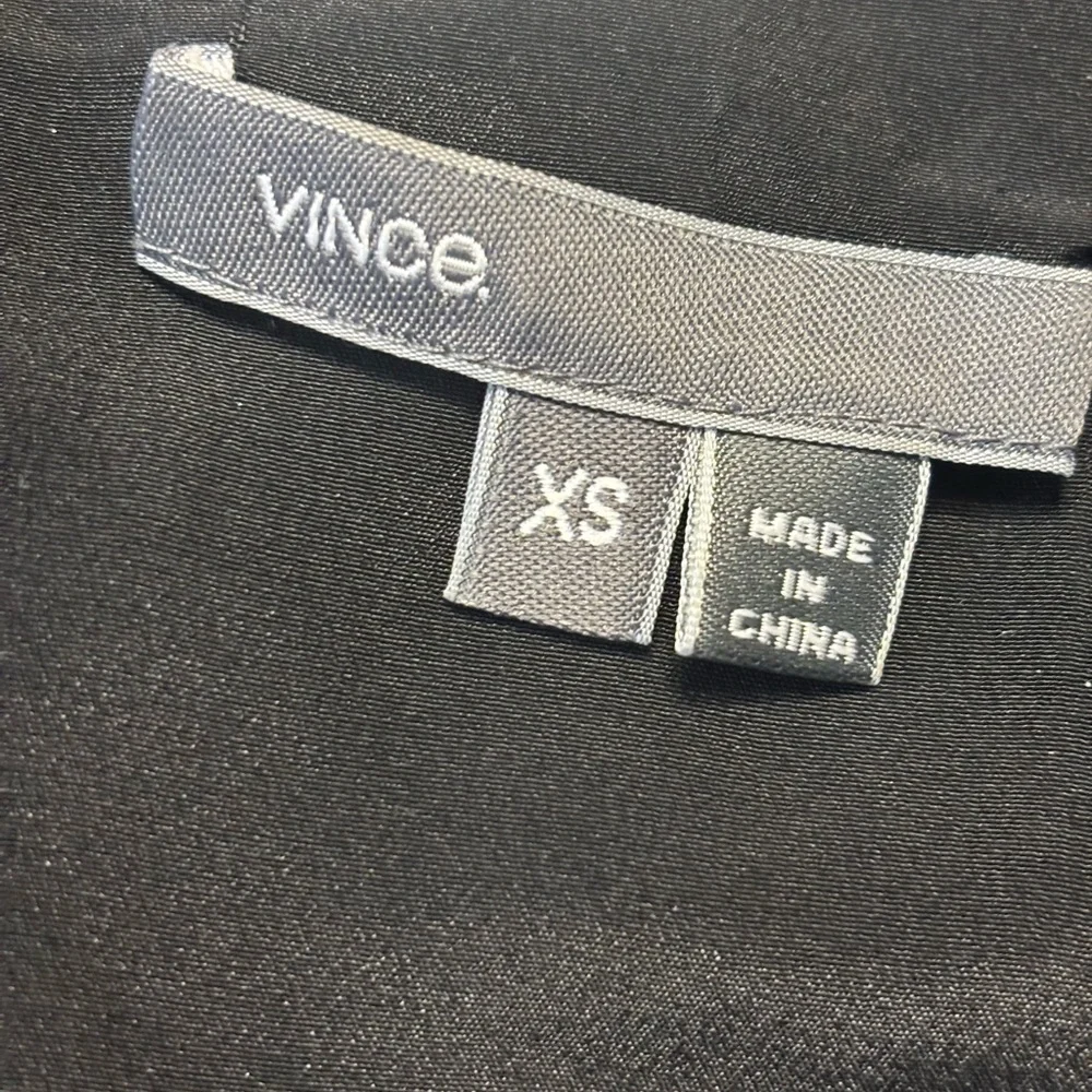 VINCE. Black Silk V-Neck, Blouse Size XS - Picture 3 of 8